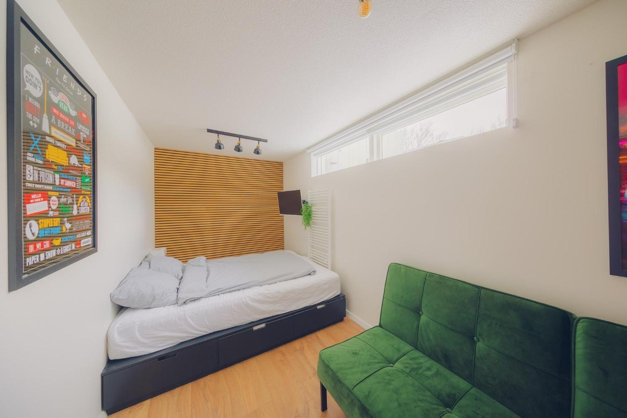 Smart Luxury - Private Gym, Hot Tub & Sauna Keflavík Eksteriør billede